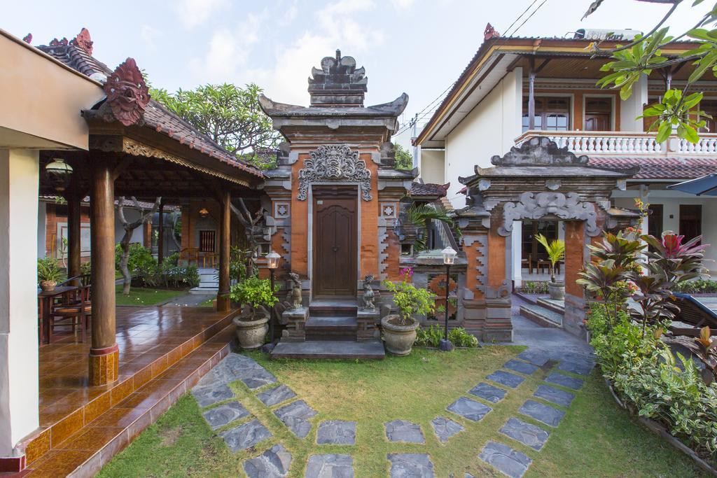 Surya Tropical Kuta Hotel Kuta  Ngoại thất bức ảnh