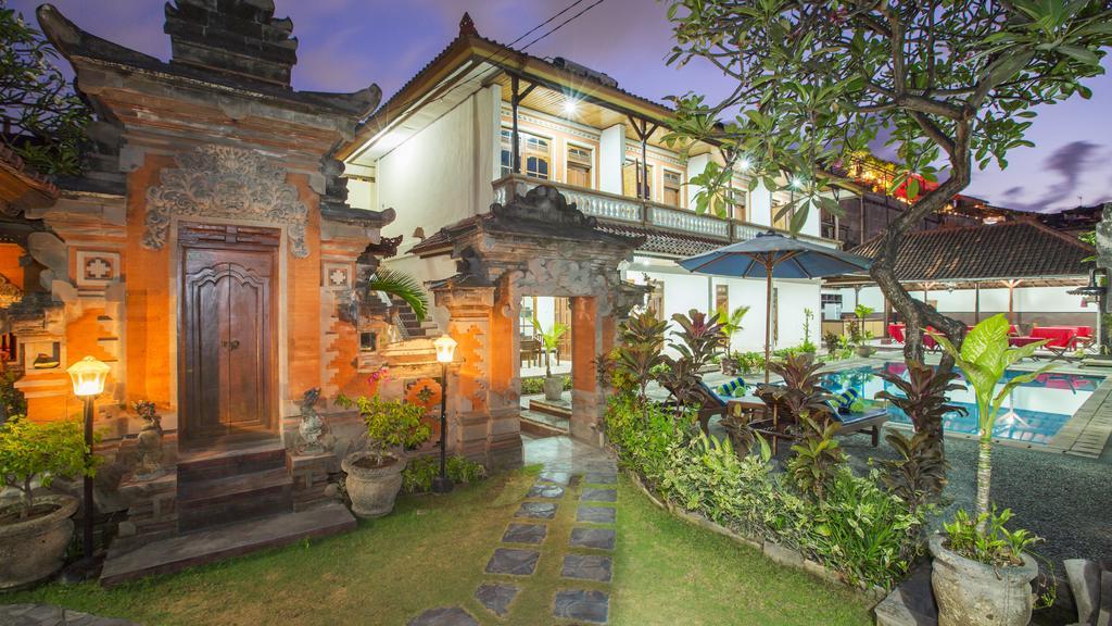 Surya Tropical Kuta Hotel Kuta  Ngoại thất bức ảnh
