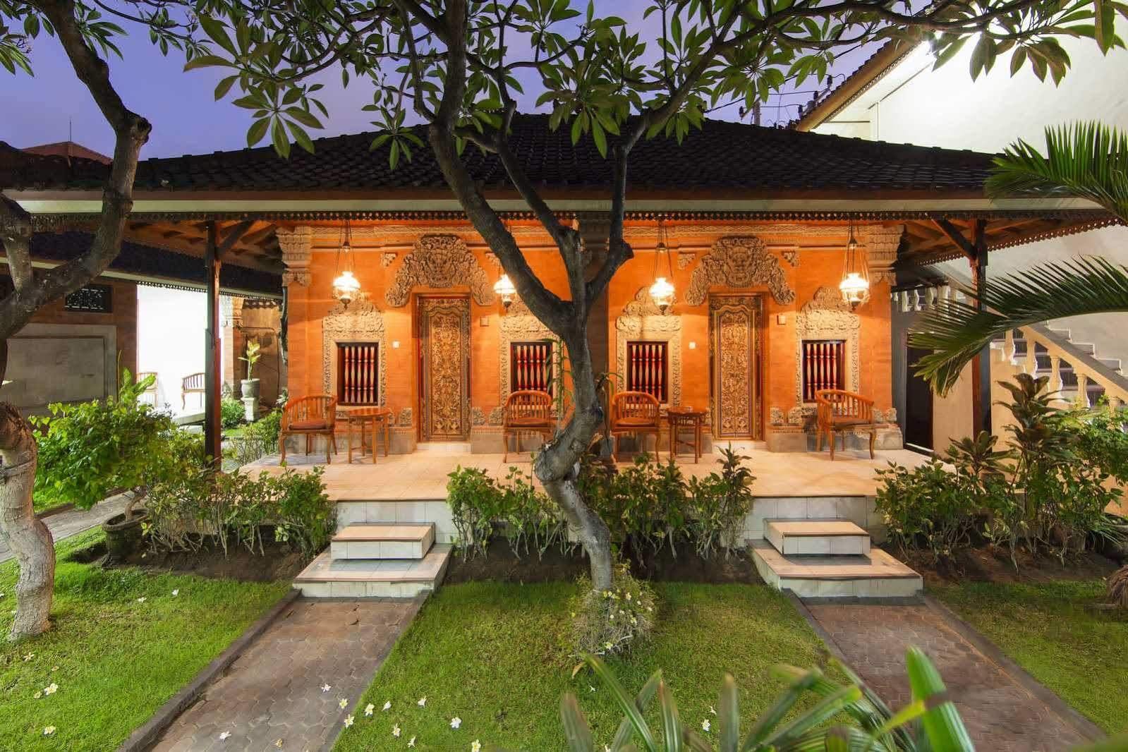 Surya Tropical Kuta Hotel Kuta  Ngoại thất bức ảnh